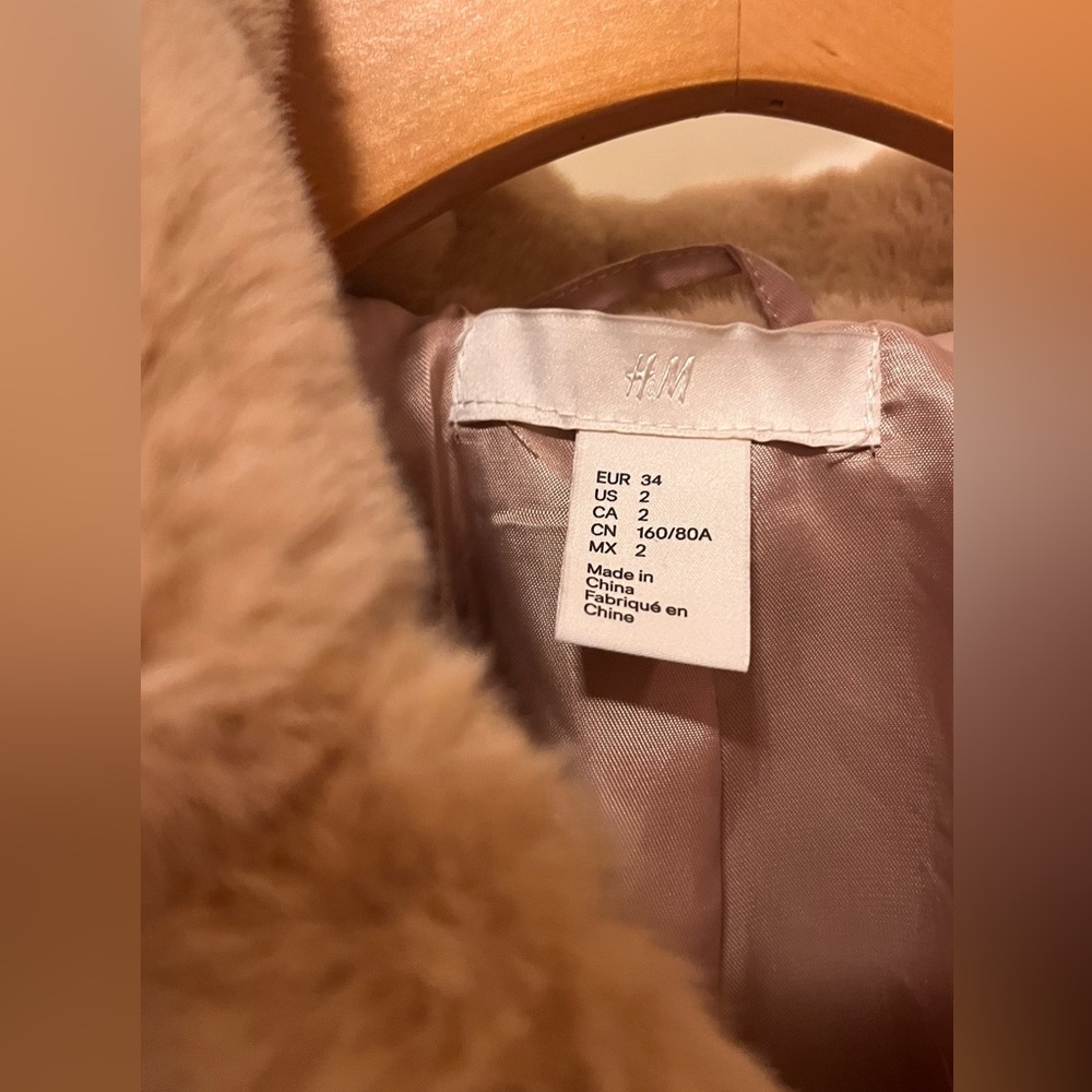H&M Faux Fur Jacket - Picture 3 of 5